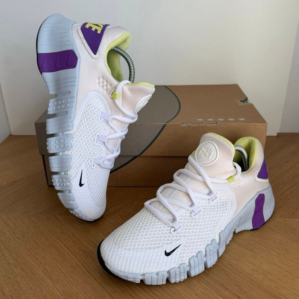 Nike Free Metcon 4 ‘White/Wild Berry’ Women Athletic Sneakers- SZ 8